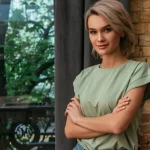 Gekruiste armen: psycholoog vertelt waarom het niet altijd op wantrouwen wijst gekruiste-armen-psycholoog-vertelt-waarom-het-niet-altijd-op-wantrouwen.webp.webp