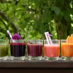 Wetenschappers hebben een sap genoemd dat het lichaam helpt om te gaan met vet voedsel Wetenschappers hebben een sap genoemd dat het lichaam helpt om